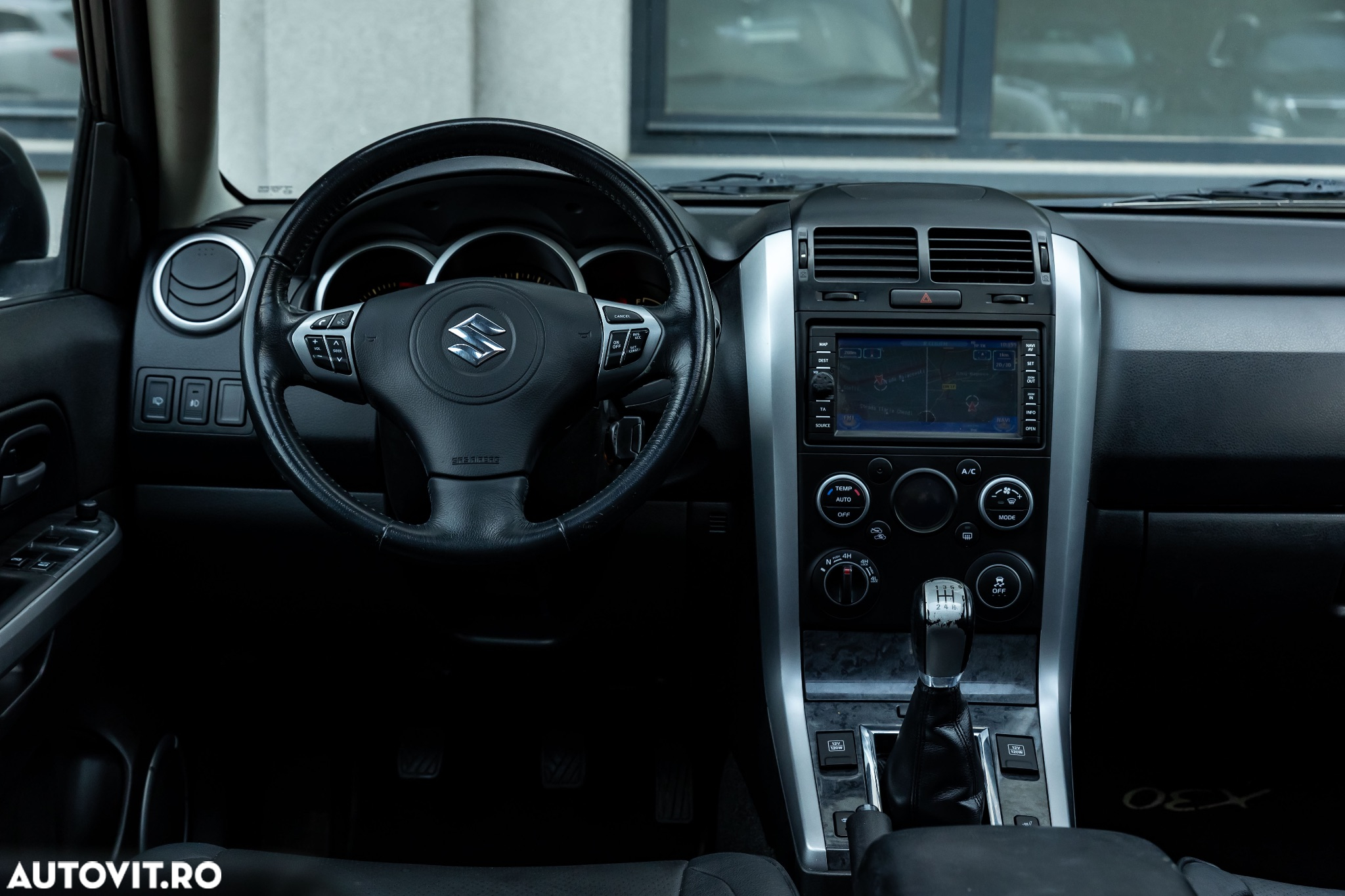 Suzuki Grand Vitara 1.9 DDiS Comfort - 19