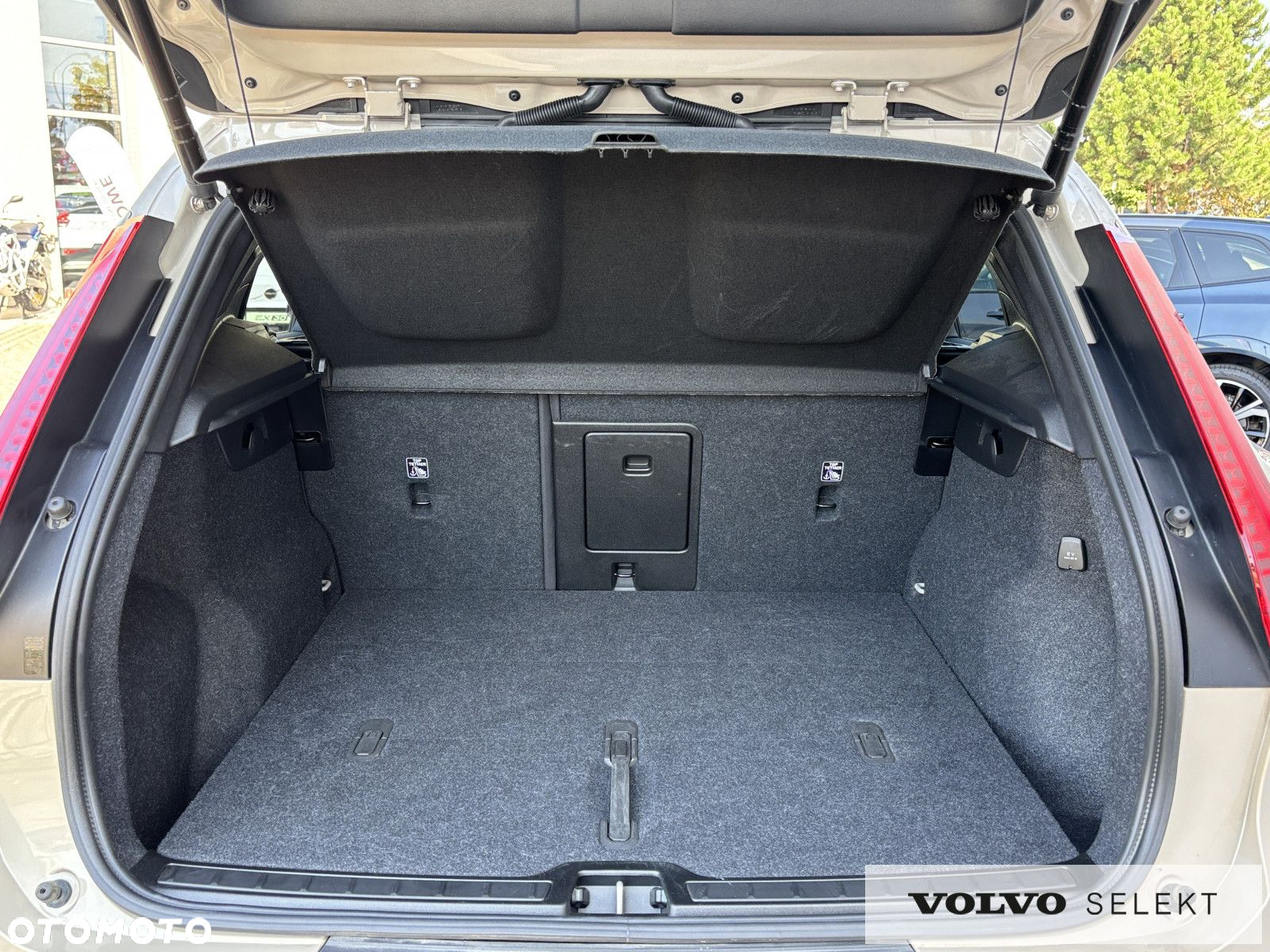Volvo XC 40 - 23