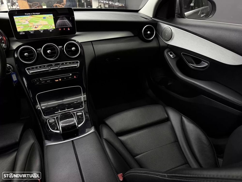 Mercedes-Benz C 350 e - 32