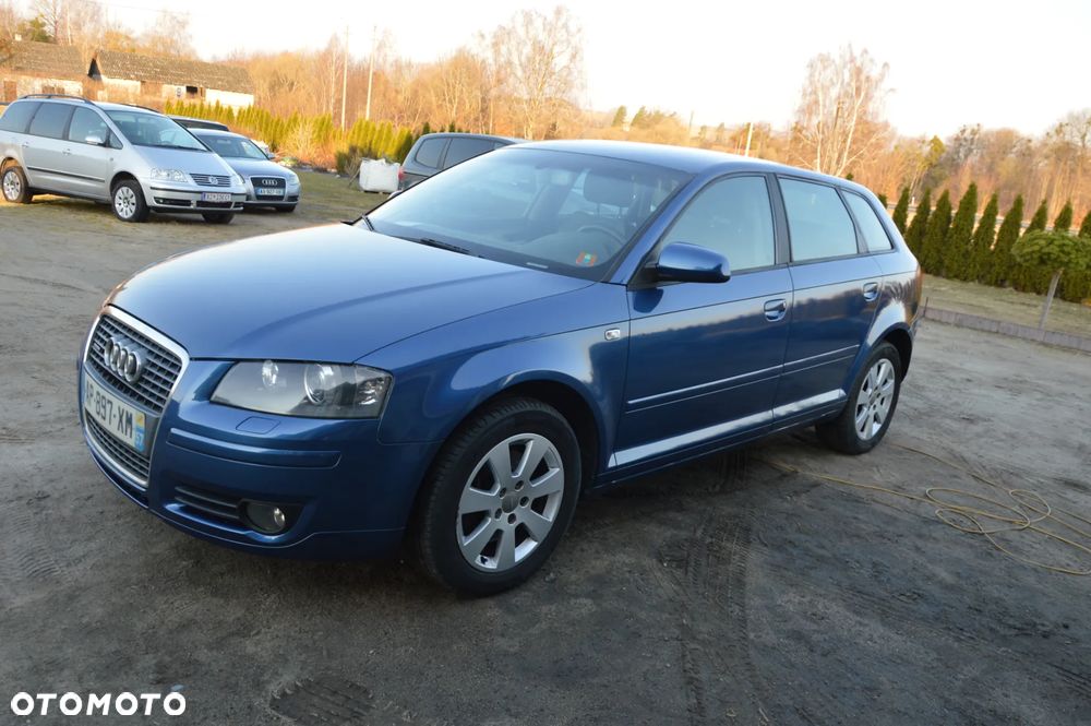 Audi A3 Sportback 2.0 TDI DPF quattro S line Sportpaket (plus) - 8