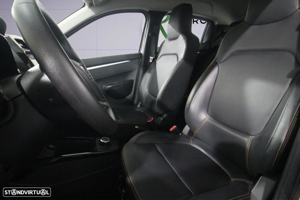 Dacia Spring Comfort Plus - 5