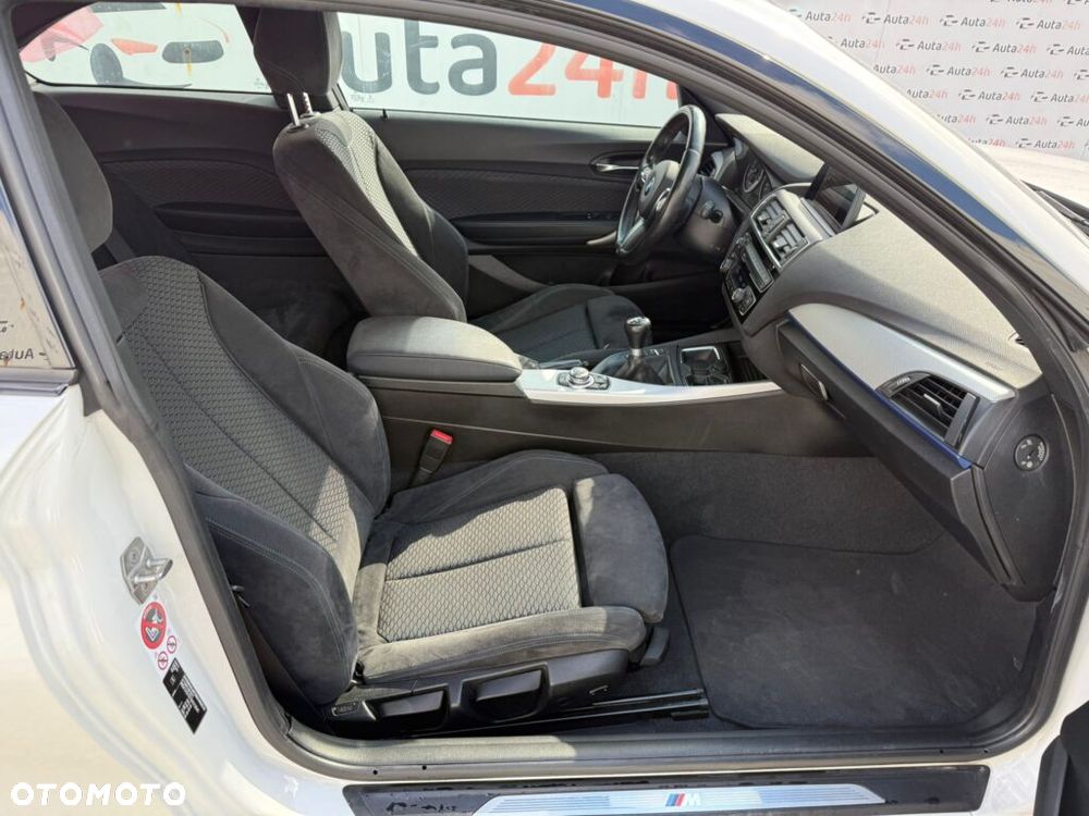BMW Seria 2 218d M Sport - 15