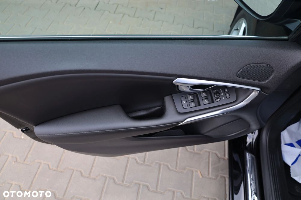 Volvo V40 T2 Inscription - 18