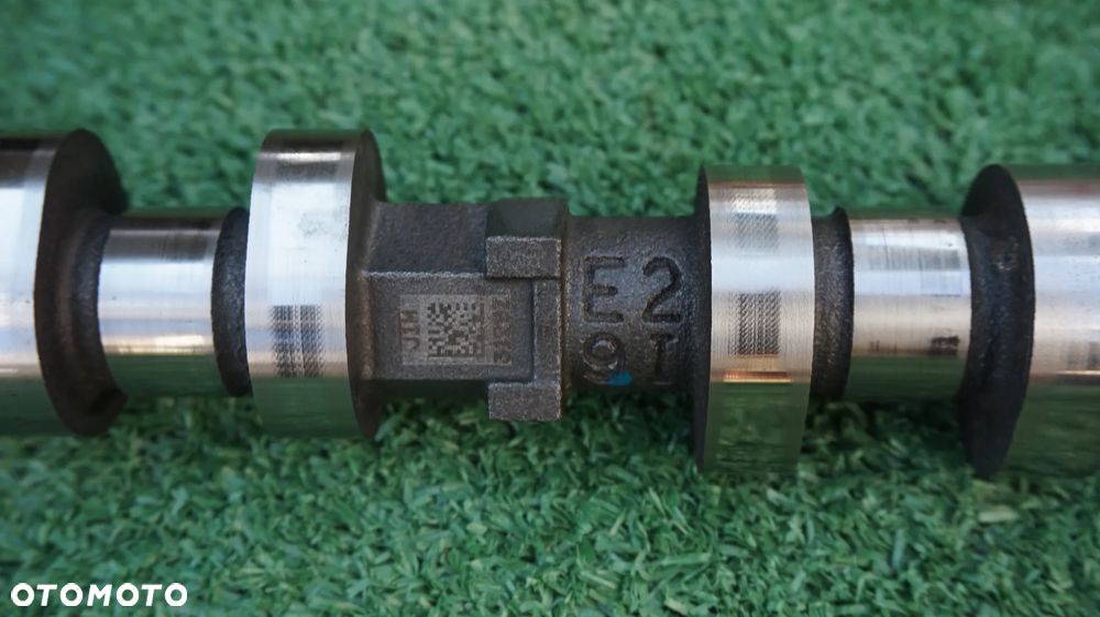 Walek ssacy E29I kolo zmiennych faz PE02 124X0 229900-0230 Mazda 3 CX-30 CX30 2.0 benzyna 2019- - 2
