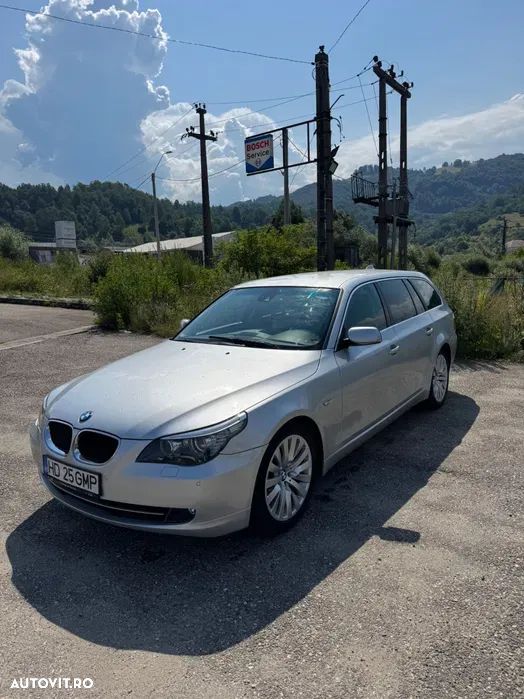 BMW Seria 5 520d Touring Aut. - 1