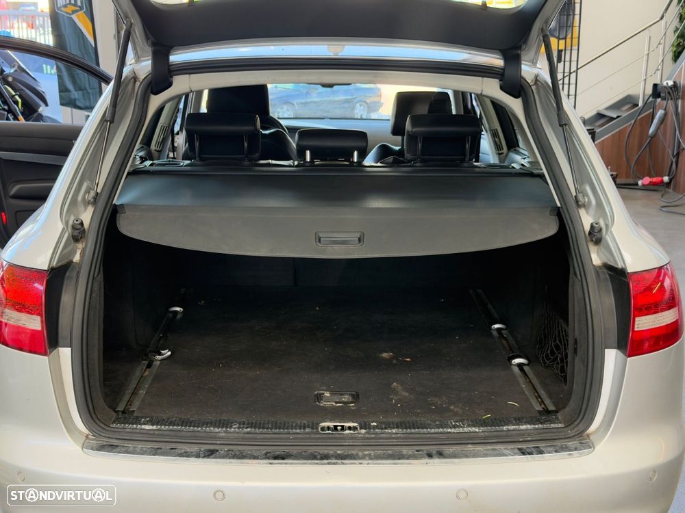 Audi A6 Avant 2.0 TDI S-Line - 11