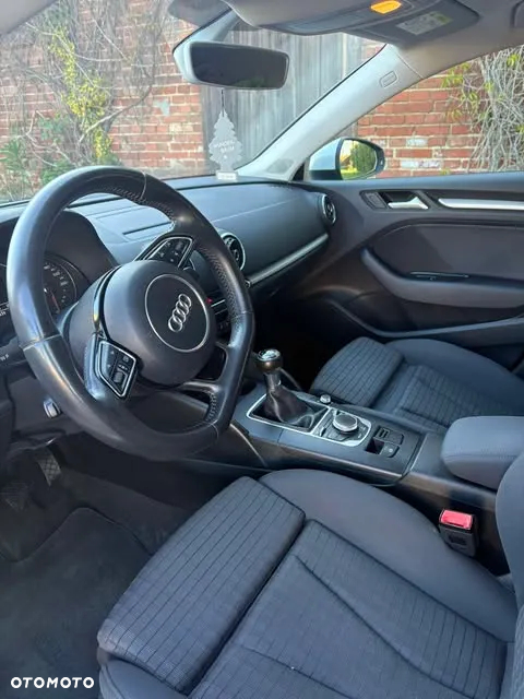 Audi A3 1.6 TDI - 9