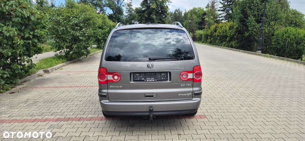 Volkswagen Sharan 2.0 TDI DPF Freestyle - 6