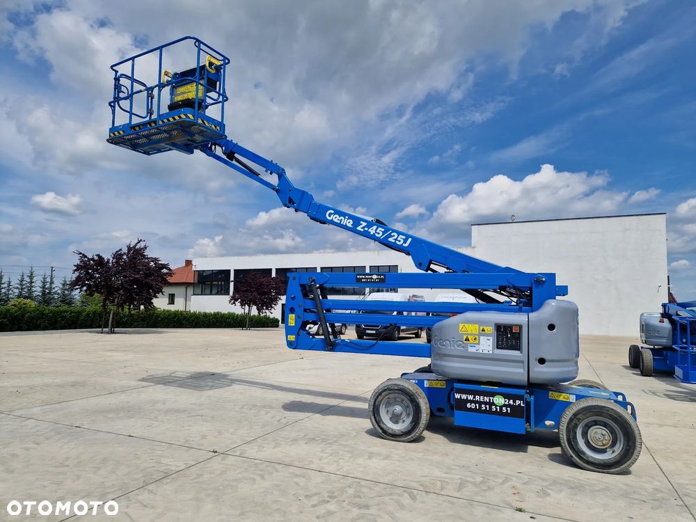 Genie Z45/25J   RZ142 - 6