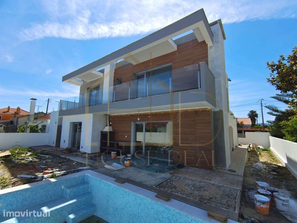Luxuosa Moradia T4+1 com Garagem e Piscina. Azeitão - Grande imagem: 4/54