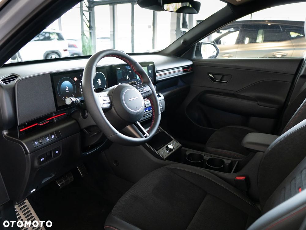Hyundai Kona - 11