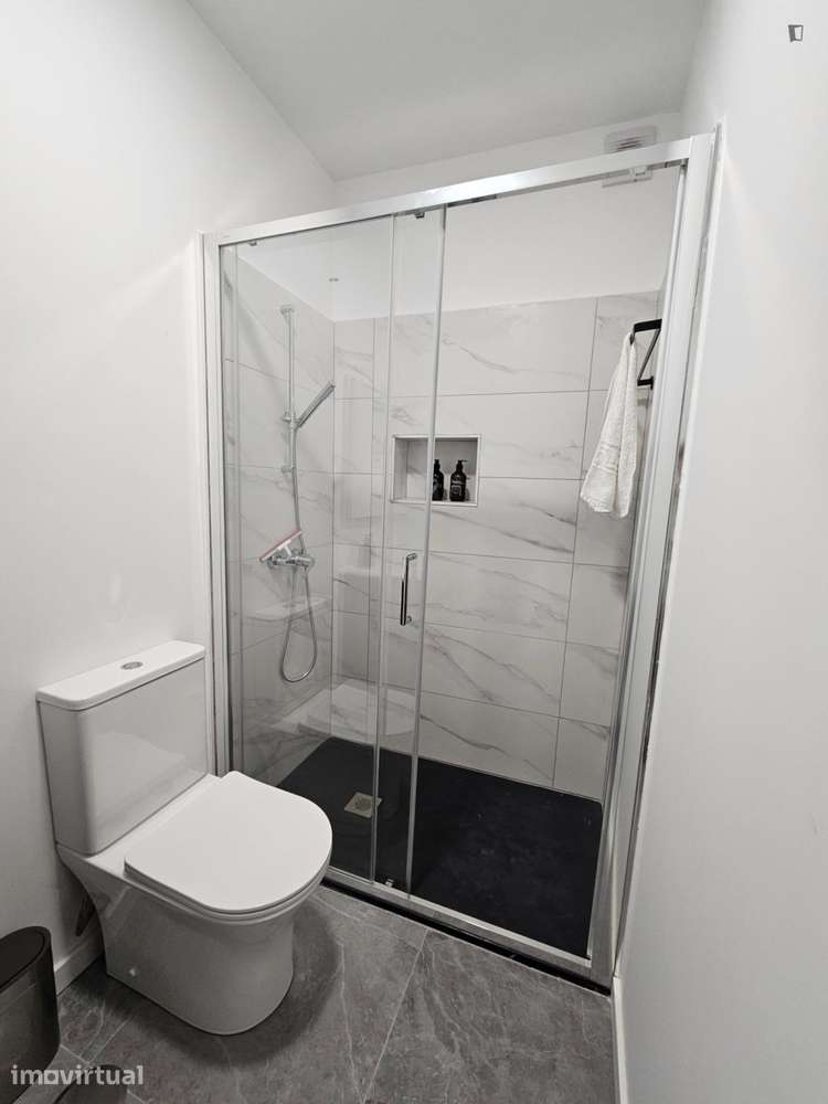 Apartamento com 1 quartos - localizado em Vila real - Grande imagem: 3/11