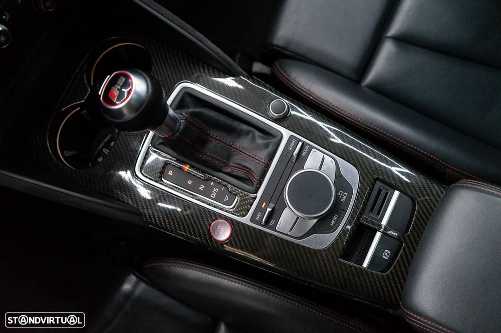 Audi RS3 Sportback 2.5 TFSI quattro S tronic - 31