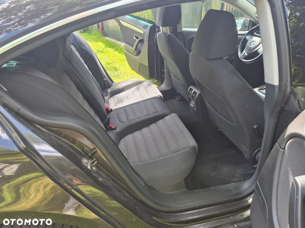 Volkswagen Passat CC 2.0 TDI BlueMotion Technology - 8