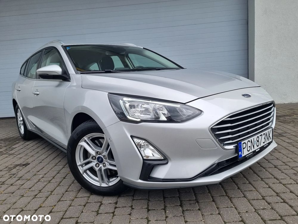 Ford Focus 1.0 EcoBoost Titanium - 3