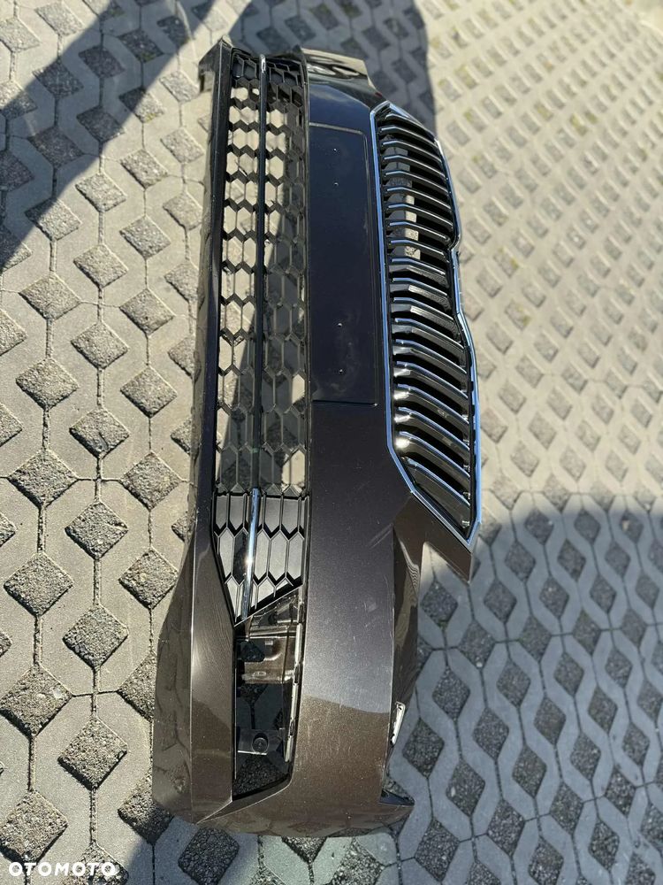 Skoda SuperB III Zderzak Przód Przedni Kompletny 2015-19 LF8V pod Spryski - 10