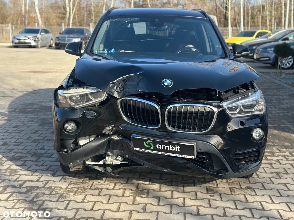 BMW X1 sDrive18i Advantage - 2