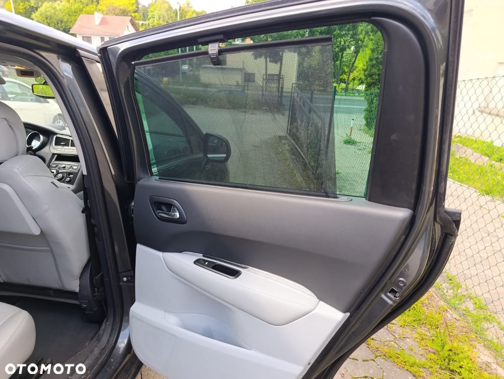 Peugeot 5008 155 THP Active - 22