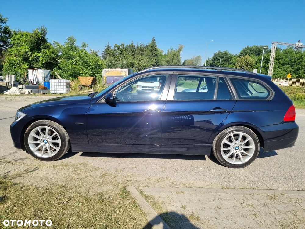 BMW Seria 3 318i Edition Exclusive - 11