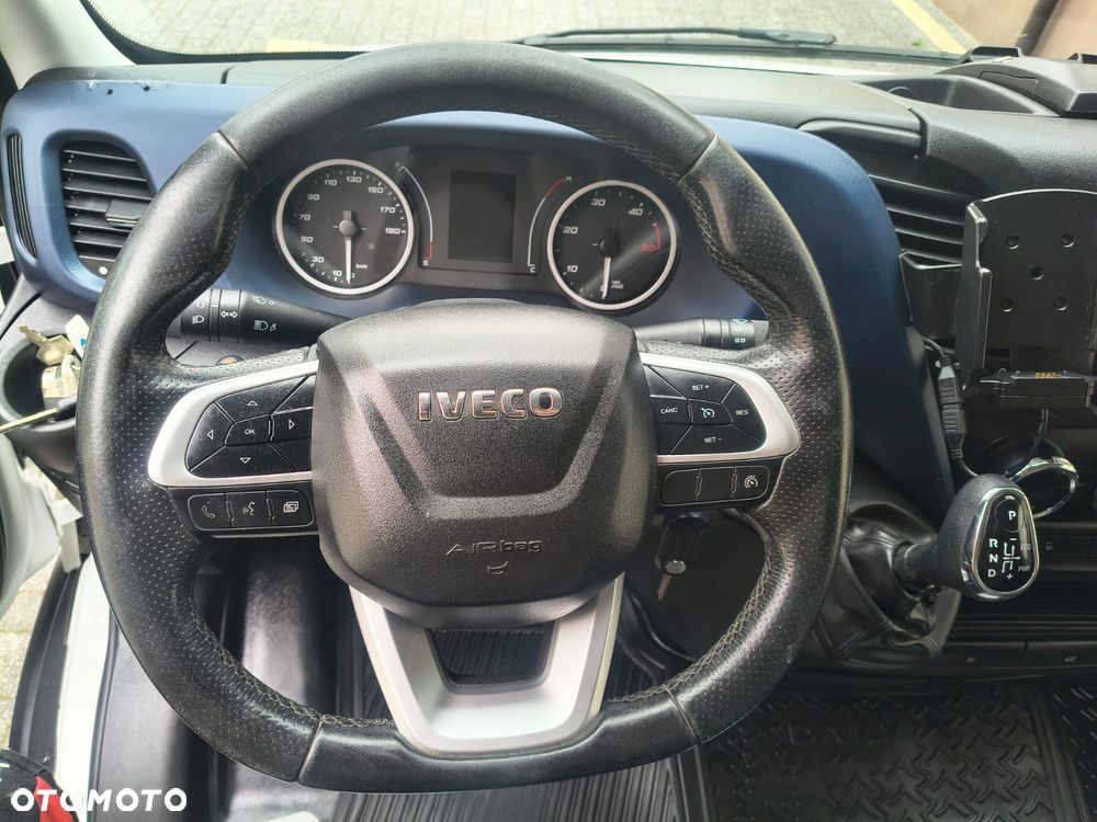 Iveco DAILY 35C140 HI-MATIC *CHŁODNIA* IZOTERMA*Super Stan !!! - 24