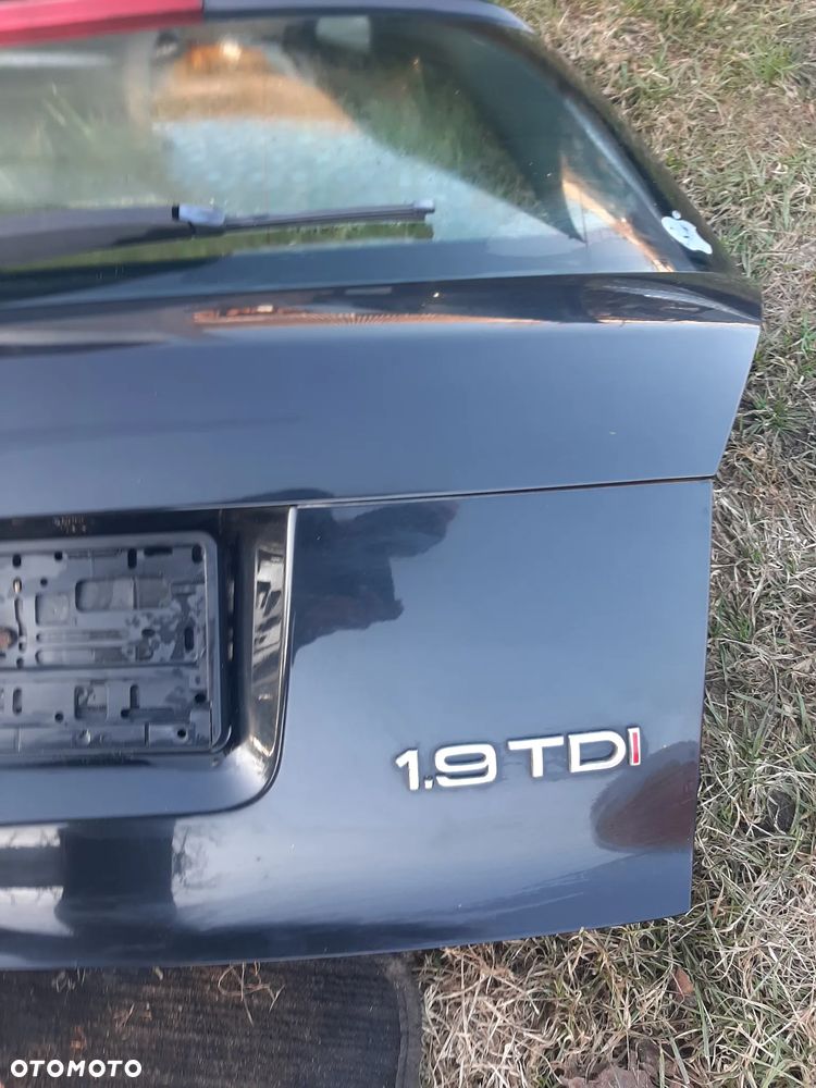 Klapa Audi A4 B6 Avant kombi - 4