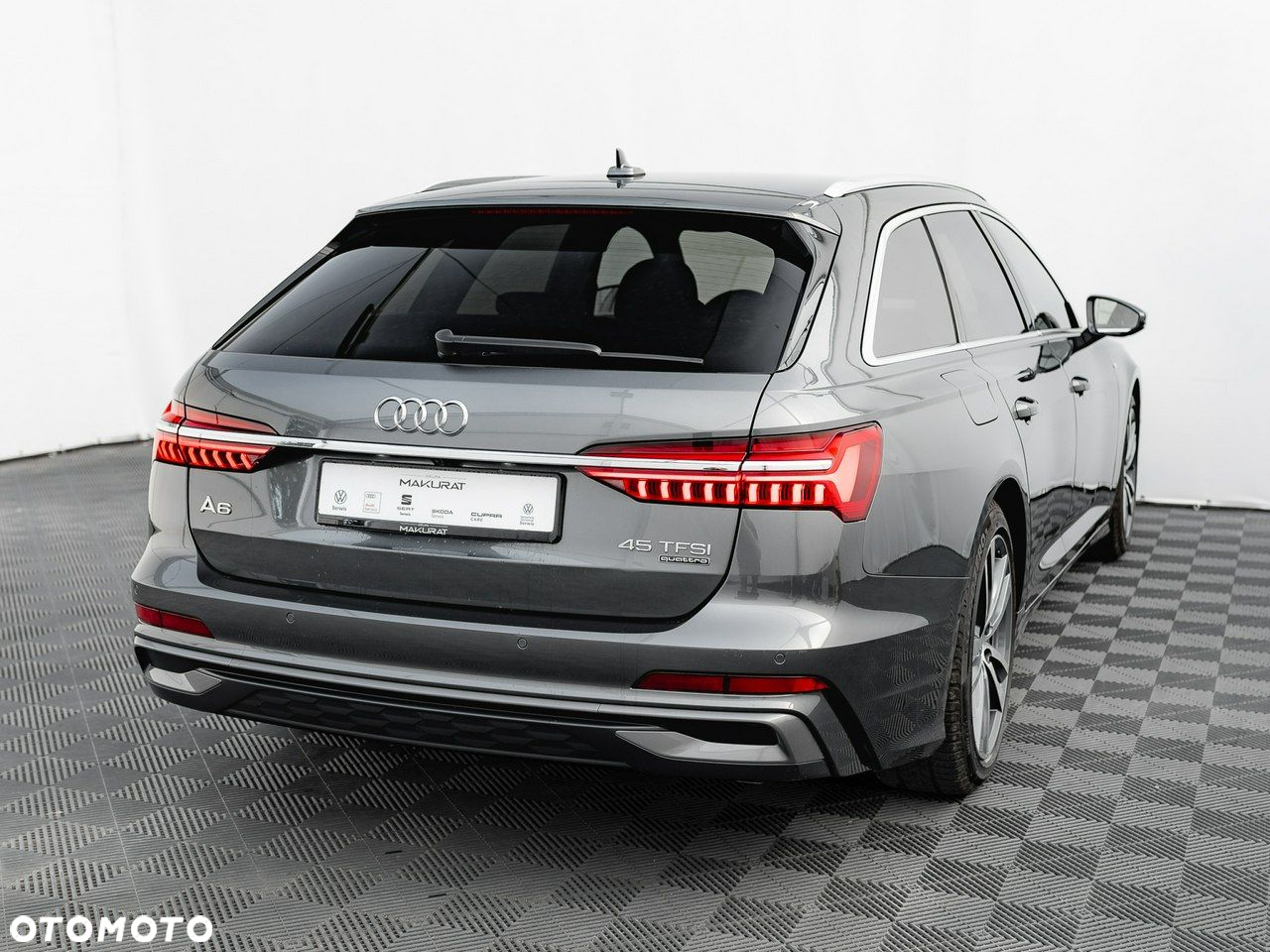 Audi A6 - 6