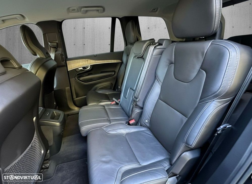 Volvo XC 90 2.0 B5 Ultimate Dark AWD - 13