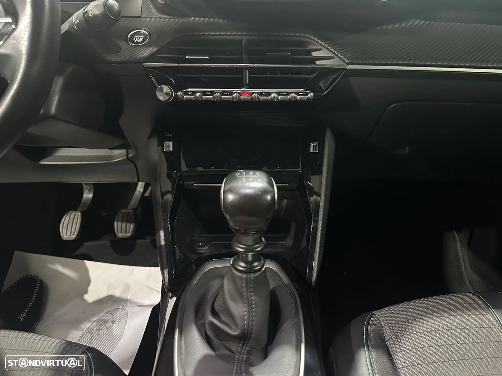 Peugeot 2008 1.2 PureTech Active - 11