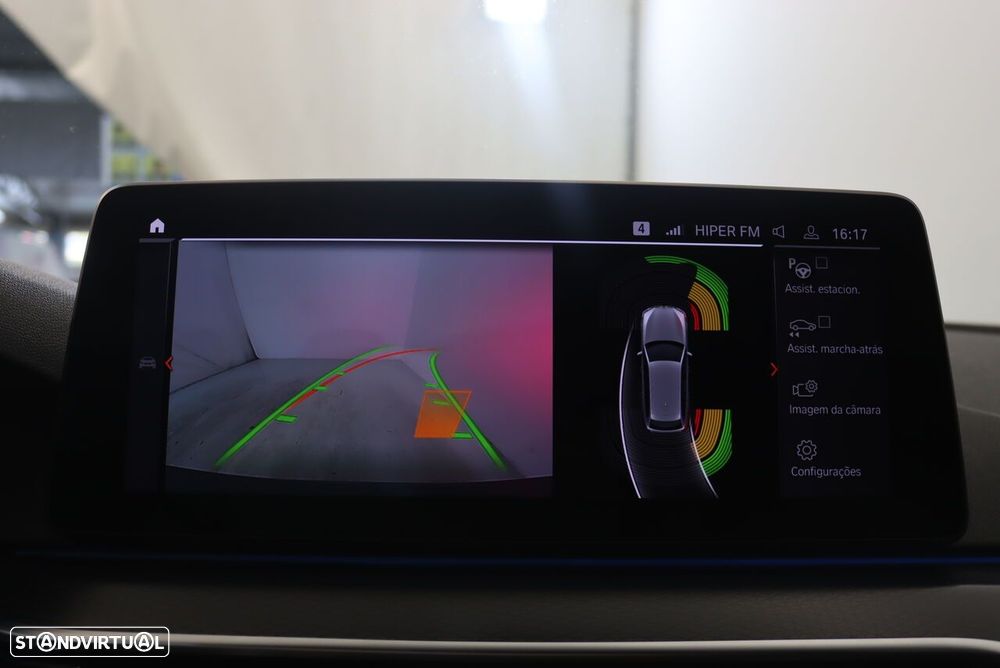 BMW 530 e Pack Desportivo M - 8