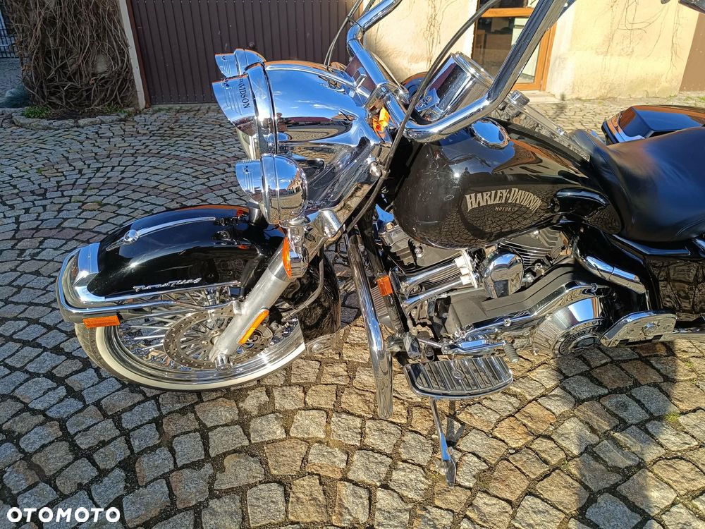 Harley-Davidson Touring Road King - 12