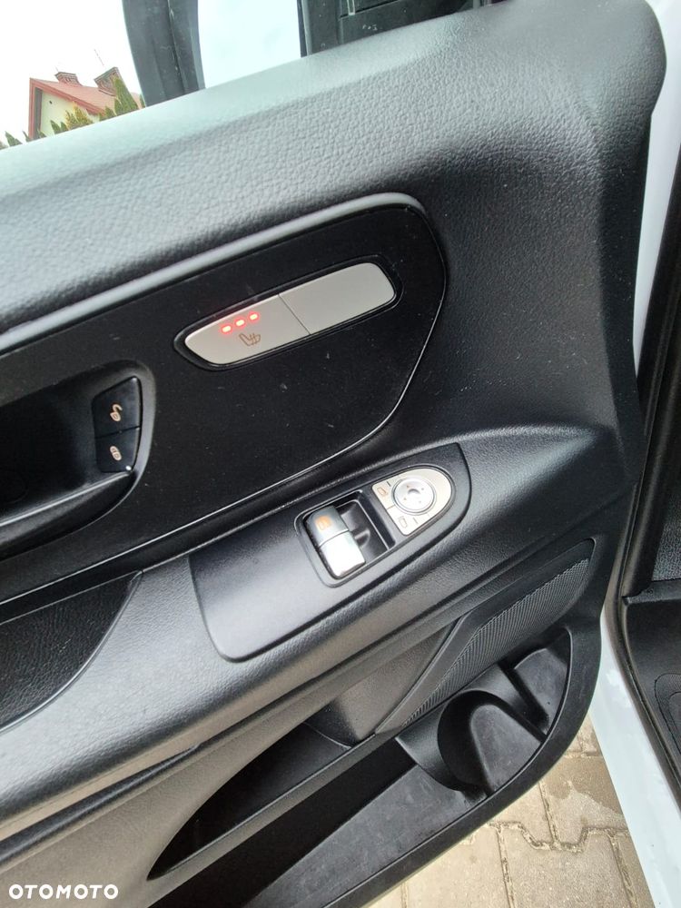 Mercedes-Benz Vito 2,2CDI ExtraLong 6osób Brygadówka Super stan - 18