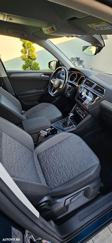 Volkswagen Tiguan 2.0 TDI SCR DSG Comfortline - 8