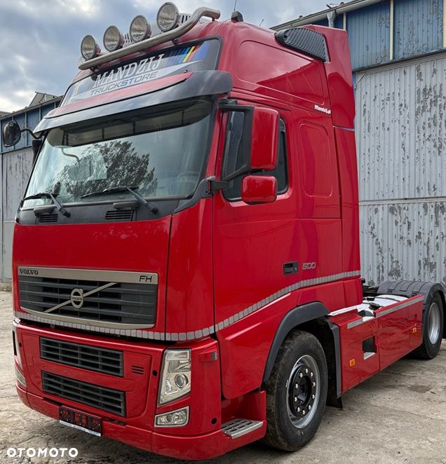 Volvo FH500 GLOB XXL AUTOMAT STANDKLIMA FULLSPOJLERY SKÓRA XENONY LEDY LODÓWKA ORUROWANIE Z HALOGENAMI 2xALUTANK DOINWESTOWANY EURO 5 2012r IGŁA