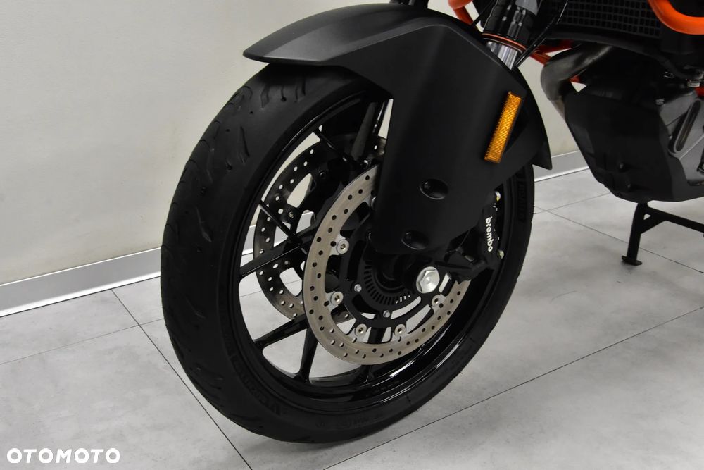 KTM Super Adventure - 34