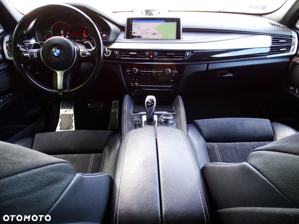 BMW X6M - 29