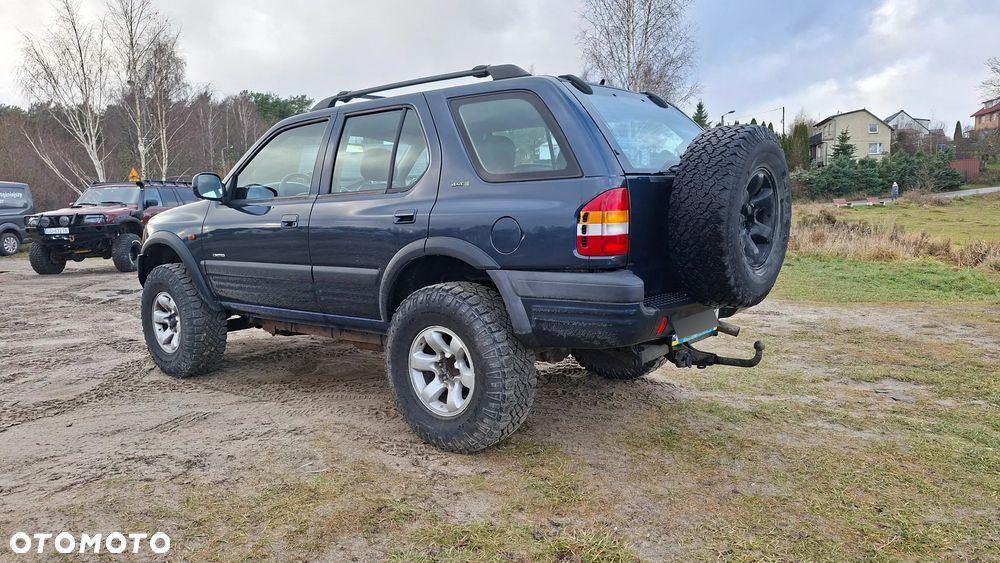 Opel Frontera 3.2 LTD - 5