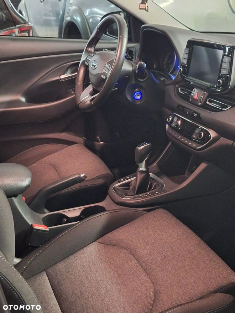 Hyundai i30 1.5 T-GDI 48V Executive - 5