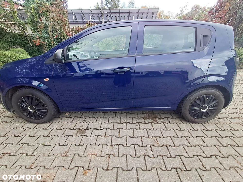 Chevrolet Aveo 1.2 LS - 6