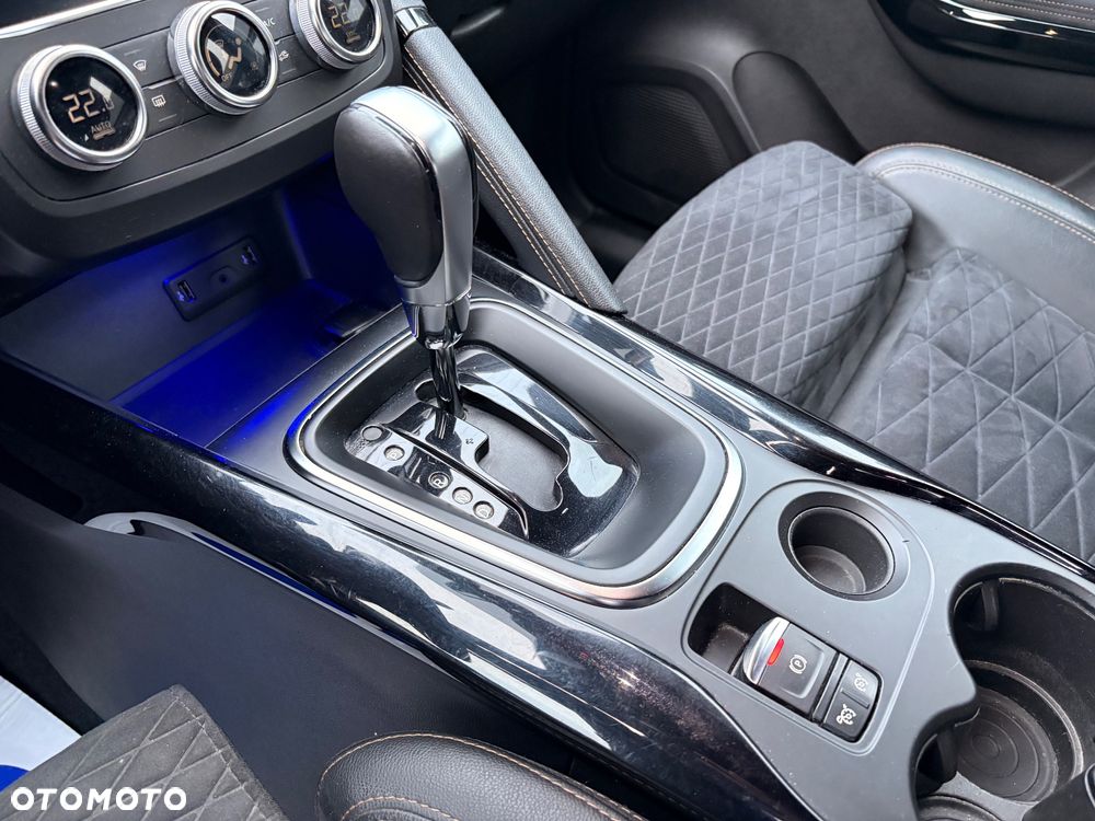 Renault Kadjar TCe 140 EDC GPF BLACK EDITION - 27