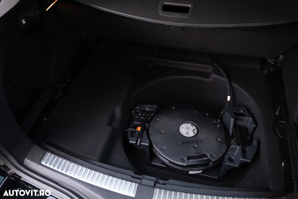 Renault Megane ENERGY dCi 110 Start & Stop Bose Edition - 19