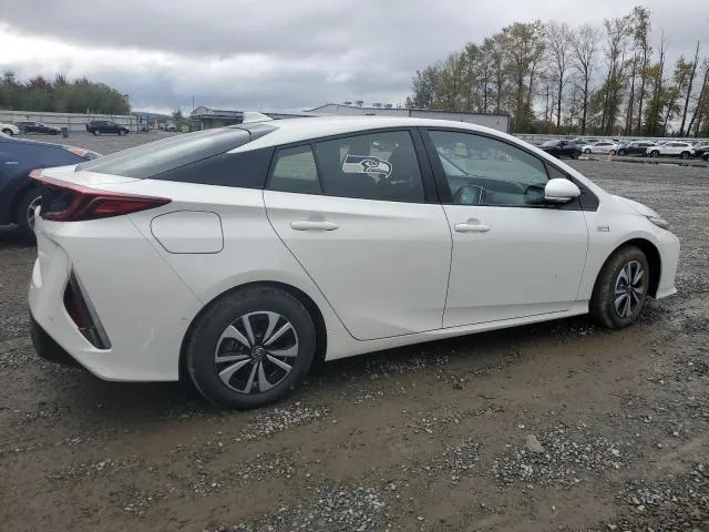 Toyota Prius - 3