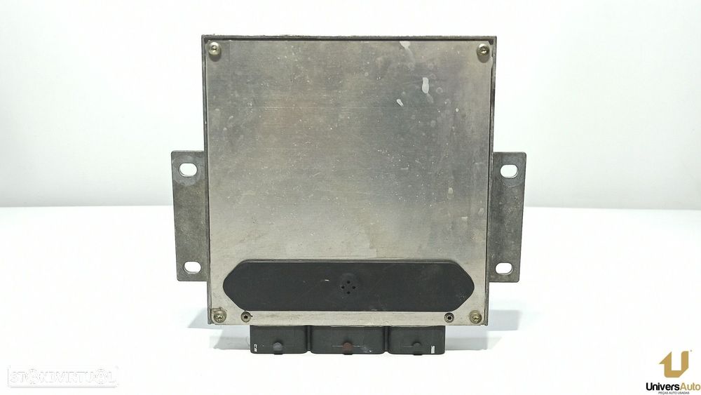 CENTRALINA DO MOTOR UCE CITROEN  C3 REF : 9648568480 - 8