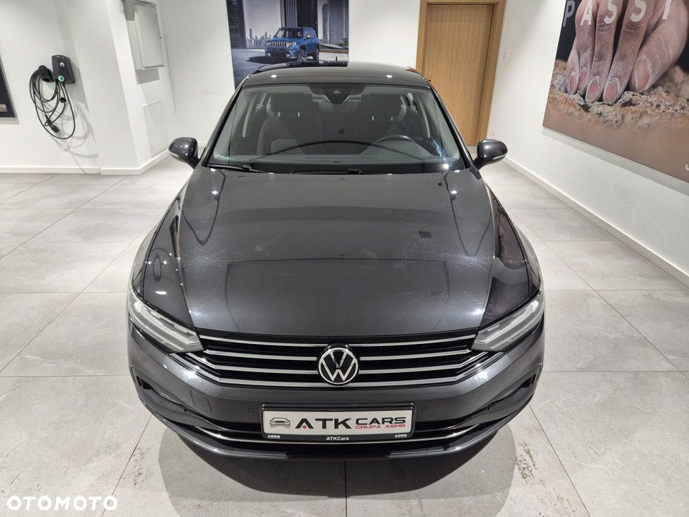Volkswagen Passat 2.0 TDI EVO Business DSG - 2
