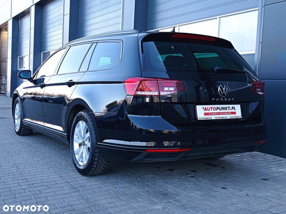 Volkswagen Passat - 3
