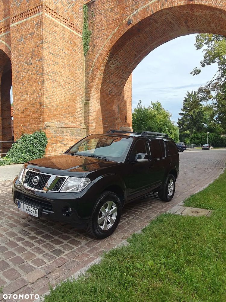 Nissan Pathfinder 2.5 D SE EU5 - 4