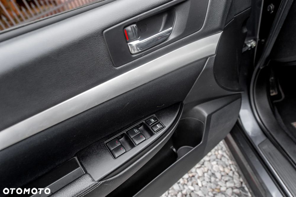 Subaru Legacy 2.0R Automatik Comfort - 24