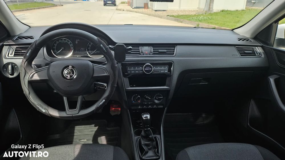 SKODA Rapid 2017 — imagine 11