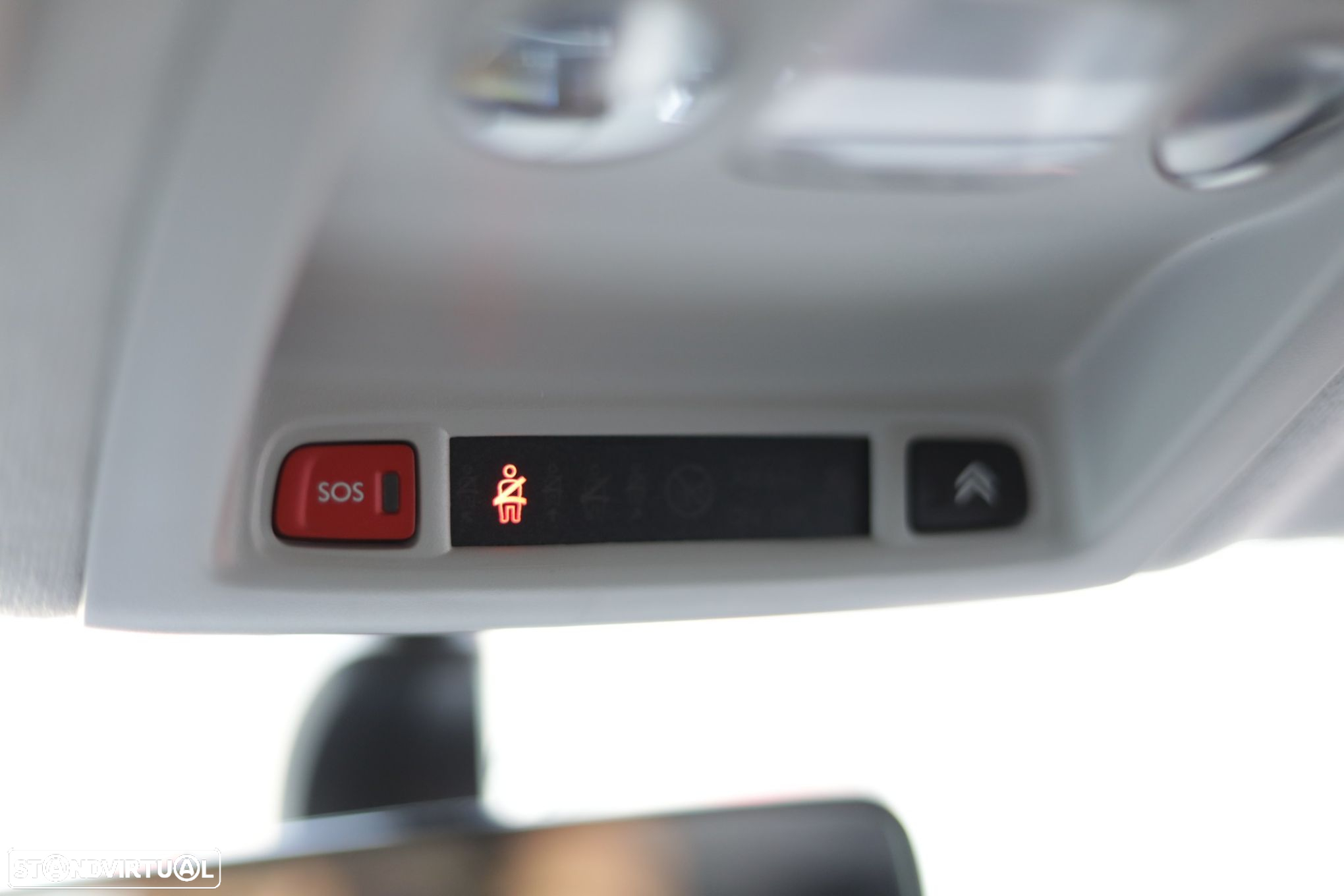 Citroën C4 Cactus 1.6 BlueHDi Shine - 16