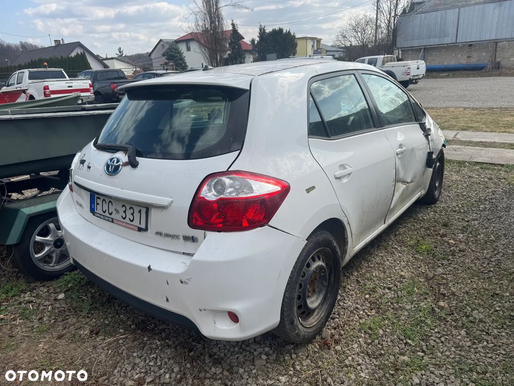 Toyota Auris - 1