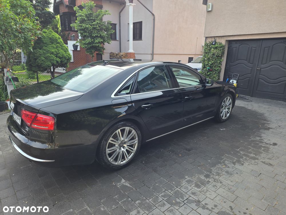 Audi A8 4.2 FSI Quattro - 4